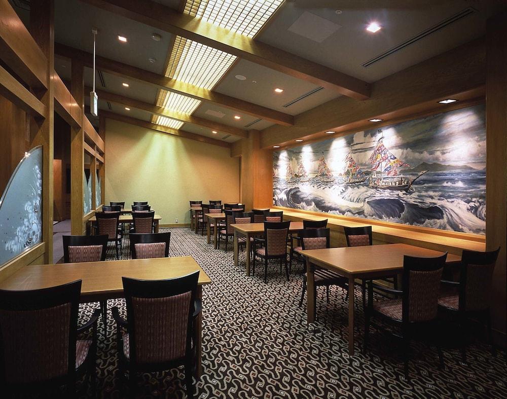 Imabari Kokusai Hotel Ehime Экстерьер фото