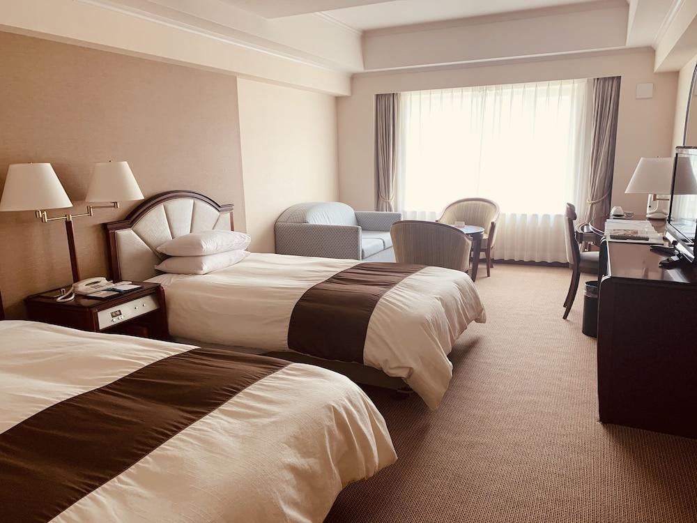 Imabari Kokusai Hotel Ehime Экстерьер фото