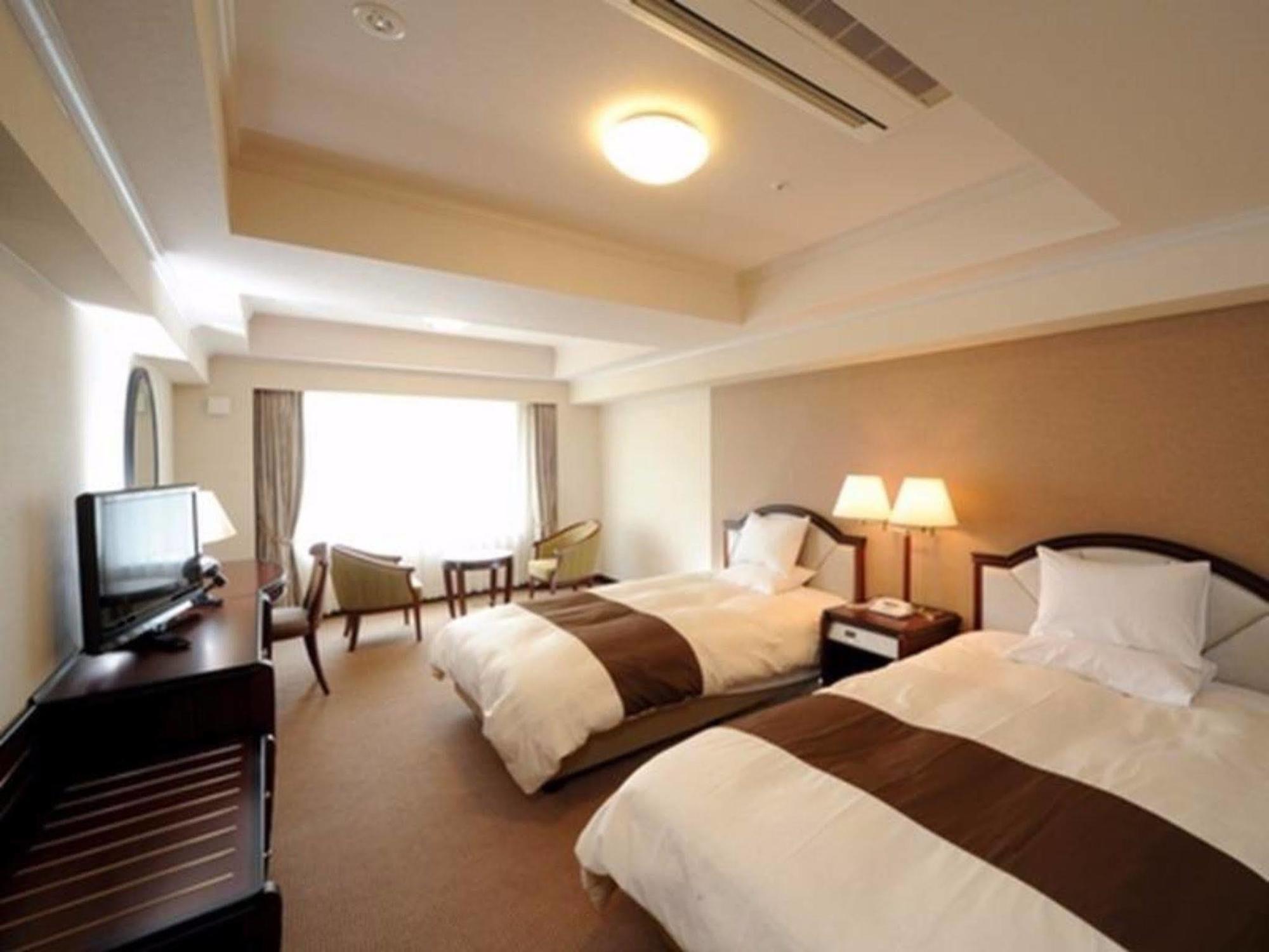 Imabari Kokusai Hotel Ehime Экстерьер фото